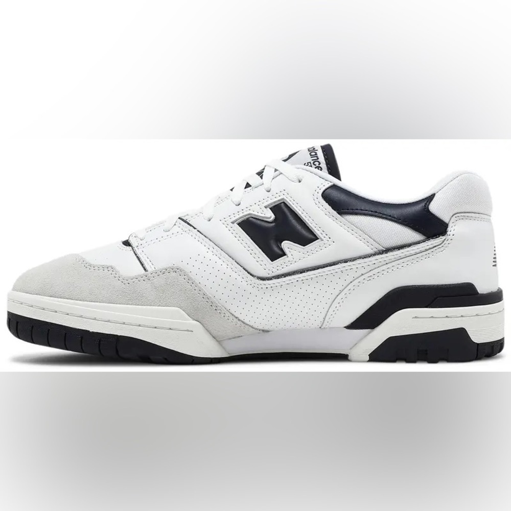 NEW BALANCE 550 navy blue sneakers - Picture 2 of 16